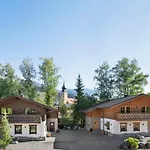 Dorf In Der Stadt Schladming