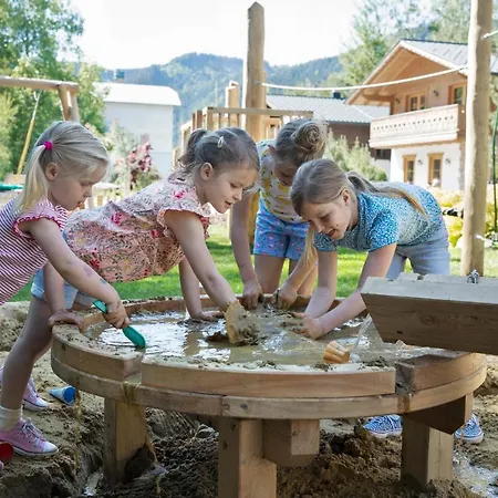Dorf In Der Stadt * Schladming