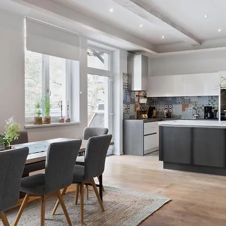 Dorf In Der Stadt Διαμέρισμα *