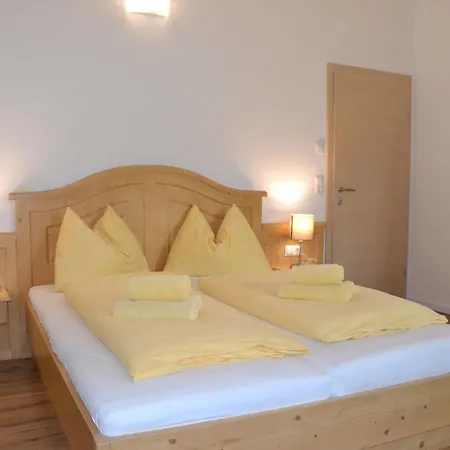 Dorf In Der Stadt *