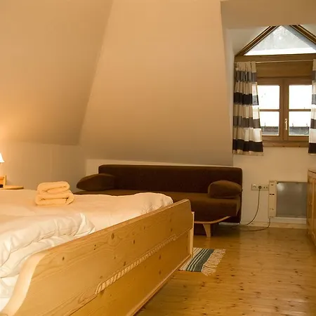 Lejlighed Dorf In Der Stadt